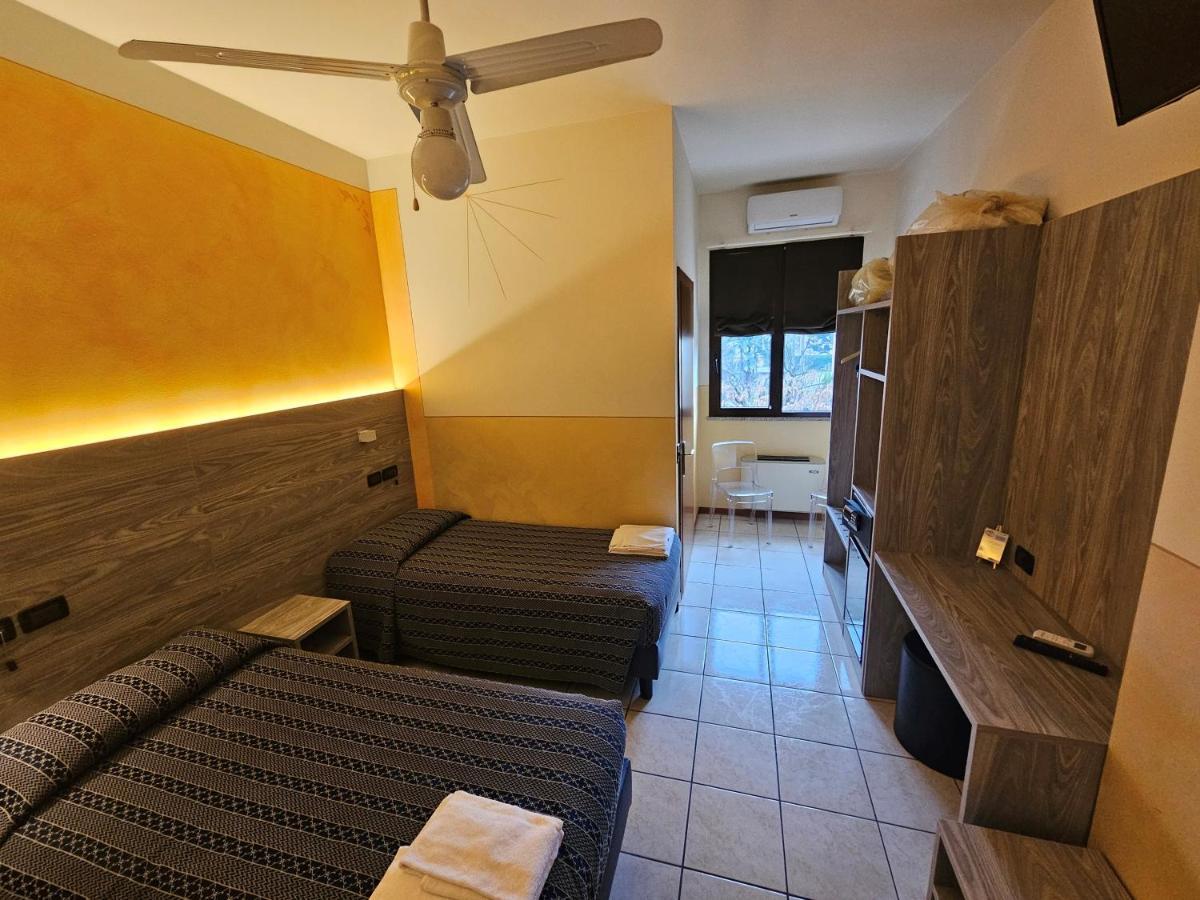 Hotel Euro Castegnato Kültér fotó